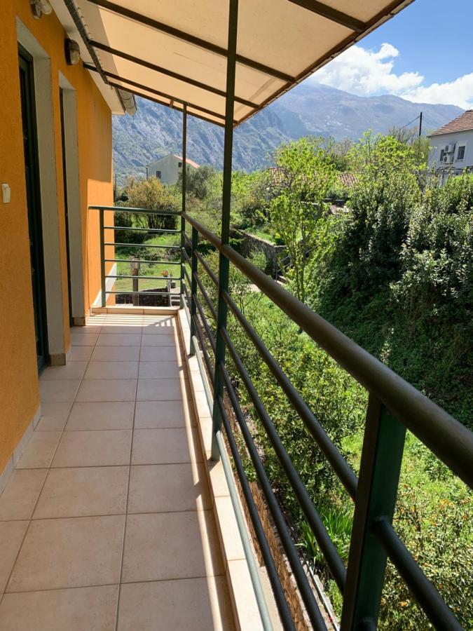 Apartman Barbara Kotor Exterior foto